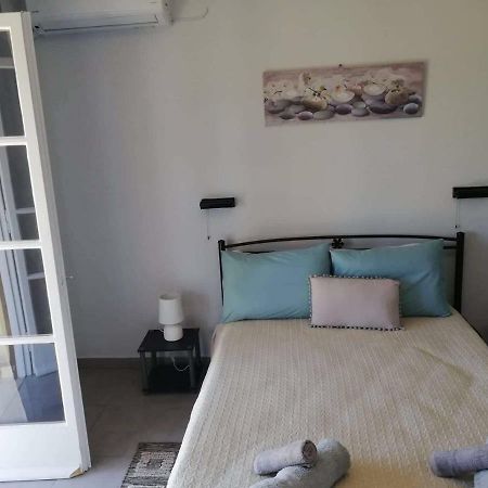 Issos Apartments Agios Georgios  Exteriör bild