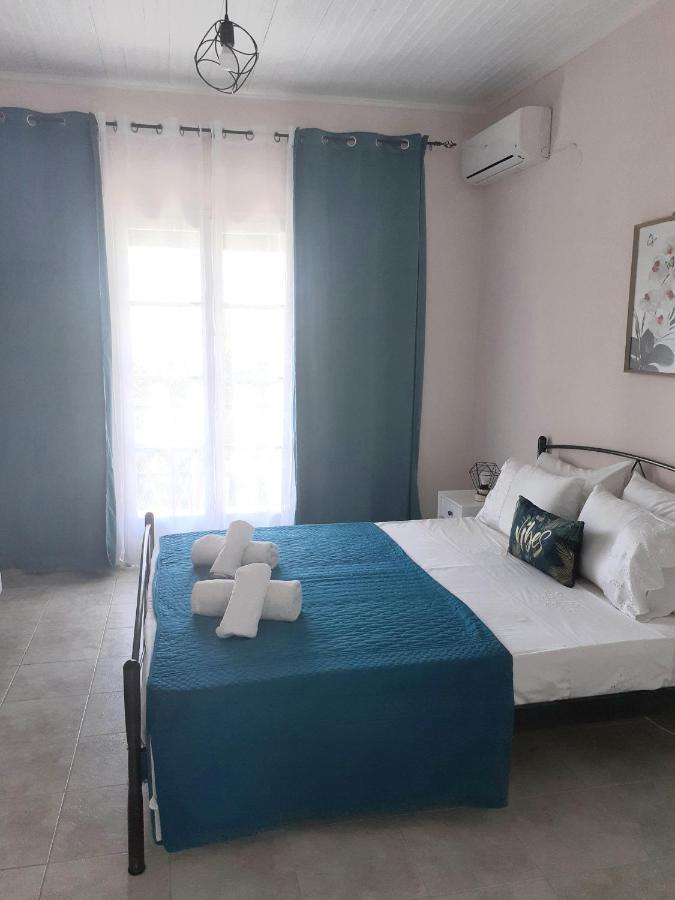 Issos Apartments Agios Georgios  Exteriör bild