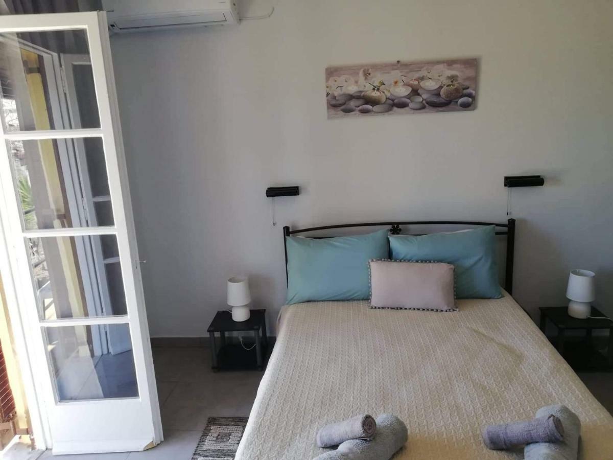 Issos Apartments Agios Georgios  Exteriör bild