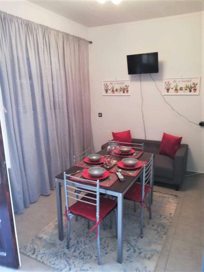 Issos Apartments Agios Georgios  Exteriör bild